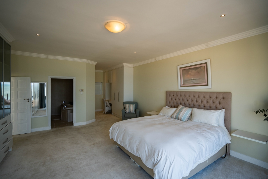 4 Bedroom Property for Sale in West Beach Eastern Cape